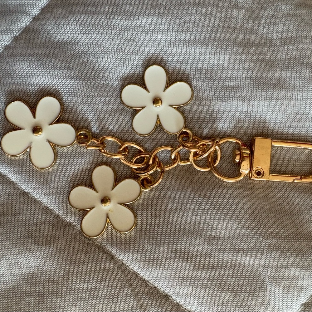Clover bag charm & heart, key & little purse bag charms